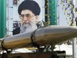 Ditekan Amerika Hentikan Program Nuklir, Iran Tidak Mau Tunduk