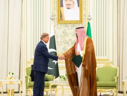 Ragu Garansi AS, Saudi dan Pakistan Tandatangani Pakta Pertahanan