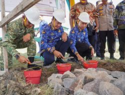 Bupati Lamongan Letakkan Batu Pertama Pembangunan KDMP