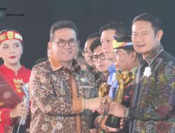 Ekspor Perdana 2025 ke 10 Negara, Lamongan Diganjar Primaniyarta Kemendag