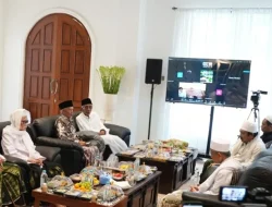 Bertemu di Lirboyo, Forum Sesepuh NU Imbau Islah untuk Akhiri Konflik