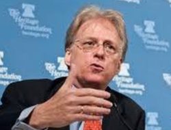 Setelah Minta Gus Yahya Mundur, Rais Aam PBNU Pecat Holland Taylor