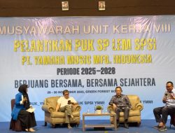 Menkop dan Rocky Hadir, Jadi Pemantik Buruh dan Gerakan Koperasi