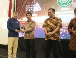 Berkomitmen Bangun Kemitraan Multi-Helix, UMY Raih Terbaik 1 Mitra Joint Resources