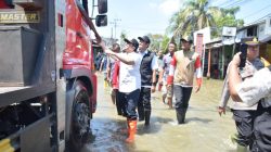 Dampingi Wagub, Pak Yes Tinjau Kondisi Jalan dan Banjir di Karanggeneng
