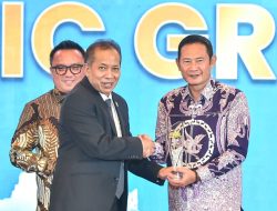 Dorong Pertumbuhan Ekonomi Inklusif, Lamongan Raih Penghargaan Nasional