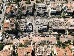 Amerika Mengiba Gencatan Senjata, Iran Jawab Serangan Besar-besaran