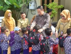 Kenalkan Tokoh Pemimpin, Forum PAUD Lamongan Gelar PAUD Lentera
