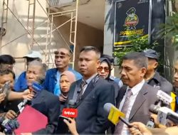 Usai Roy-Tifa Ditangkap, Khozinudin Nyatakan Perang terhadap Jokowi