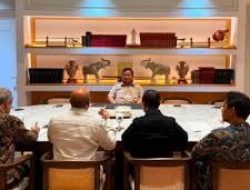 Panggil Menteri, Prabowo Dilapori Banyak Investor Global Lirik Indonesia