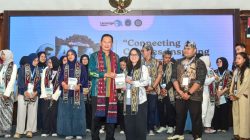 Bupati Yes Pasarkan Produk Lokal Lamongan ke Mahasiswa Mancanegara